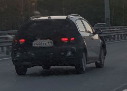 Обновлённый российский KIA Rio X-Line заметили на дорогах