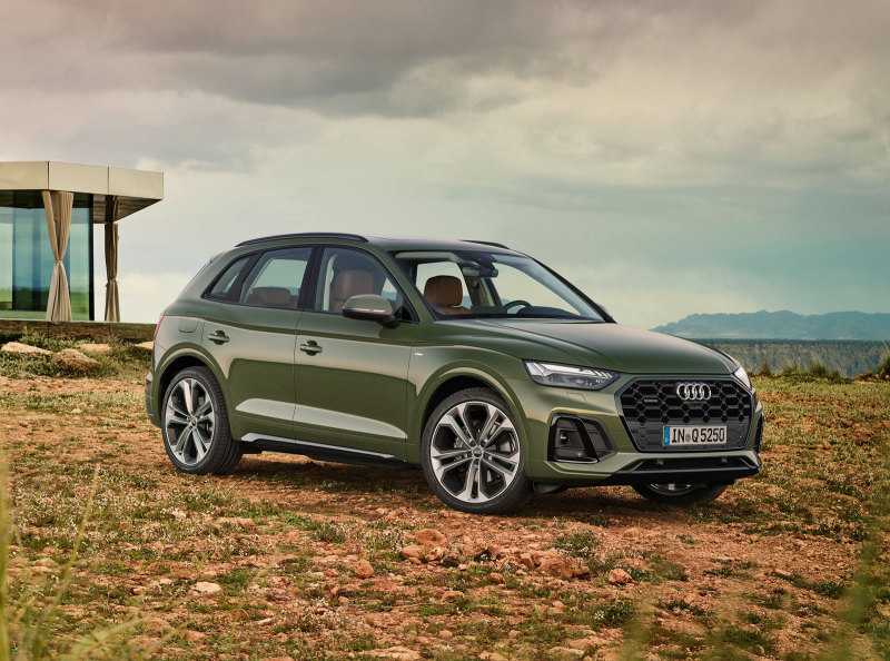 Обновлённый Audi Q5 представлен официально