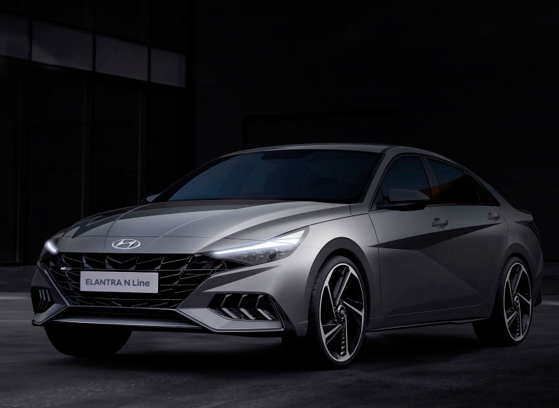 "Заряженный" седан Hyundai Elantra N Line показали на официальных изображениях
