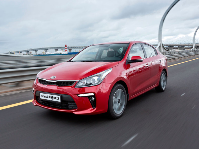 KIA Rio остаётся лидером продаж и готовится к обновлению