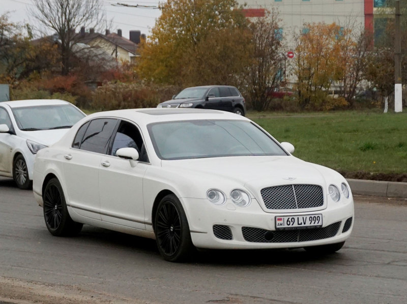 На автомобили с армянскими номерами объявят охоту