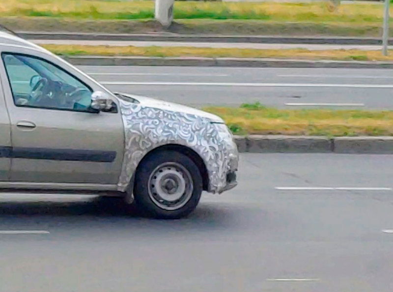 У нового Lada Largus FL заметили изменившийся салон