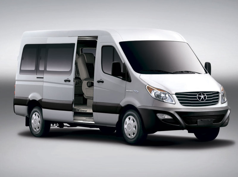 Коммерческую модель JAC Sunray могут начать продавать в России