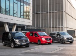 Обновлённый Mercedes-Benz Vito появился в России: от 2.343.000 руб.