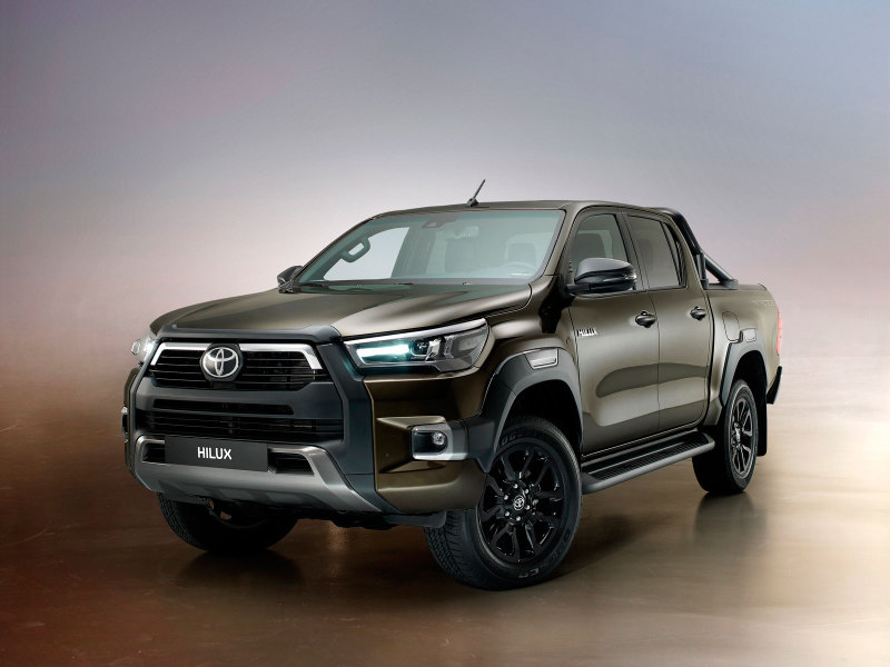 Обновлённые Toyota Hilux и Fortuner сертифицировали для России