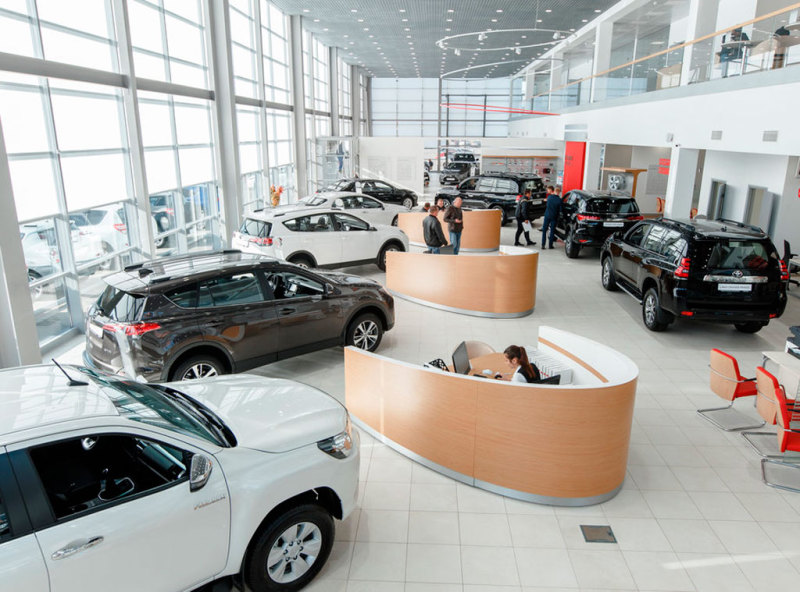 Россияне увеличили траты на автомобили и сервис