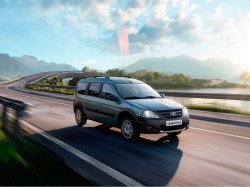 Новый Lada Largus Cross Quest появится по цене от 876.900 руб.