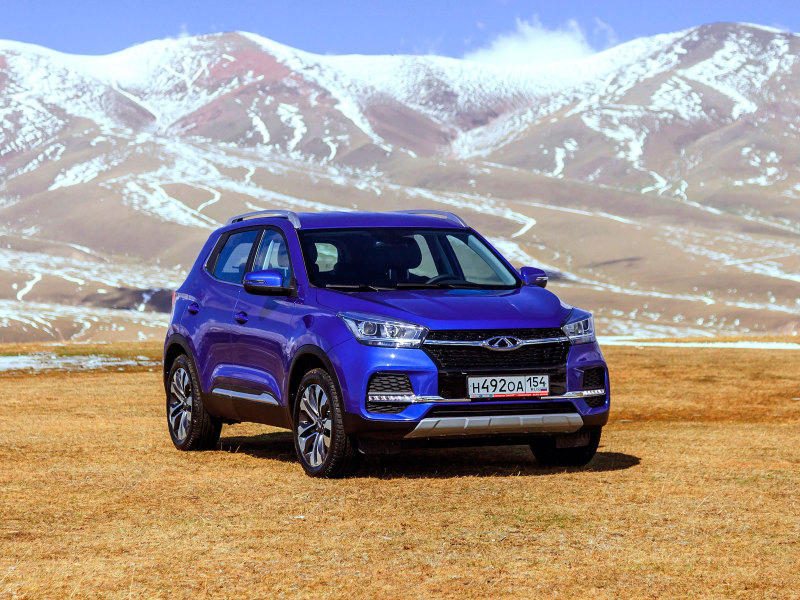 Chery Tiggo 4 получил новые комплектации для России: от 969.900 руб.