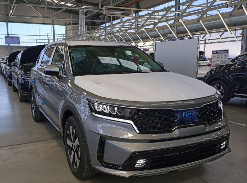 Новый KIA Sorento начали собирать в России