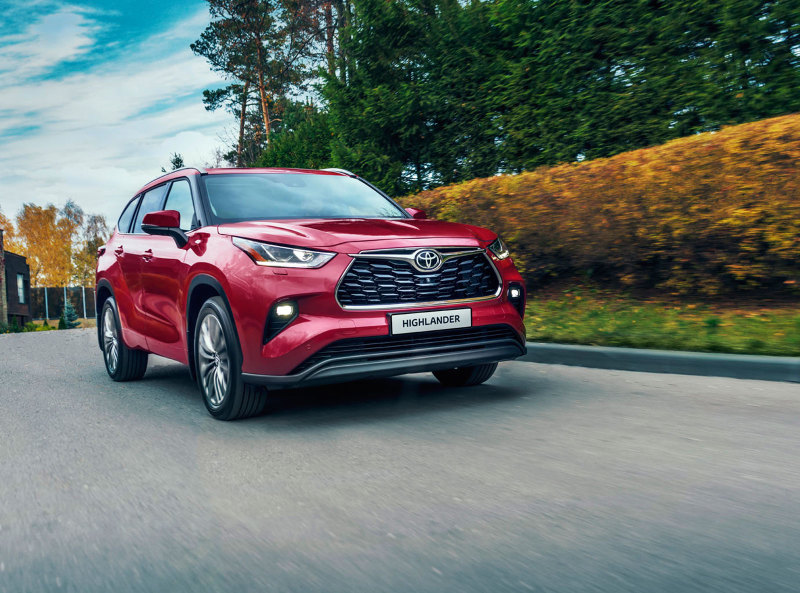 Новый Toyota Highlander начали продавать в России