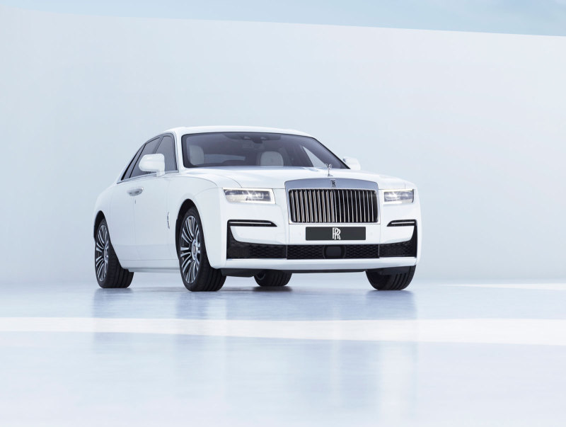 Новый Rolls-Royce Ghost представлен официально