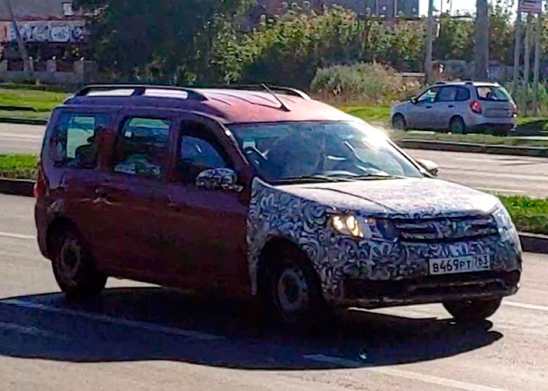 Lada Largus FL опять заметили с новым салоном