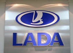 Имена новых моделей Lada снова придумали пользователи интернета