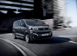 Peugeot Traveller и Citroen SpaceTourer получили новые модификации в России