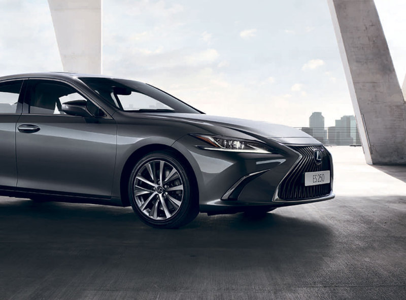 Lexus ES 250 Advance стал доступен у дилеров: от 3.195.000 руб.