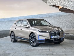 Электрокроссовер BMW iX (i20) 2021 представили официально