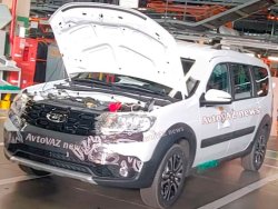 Обновлённый Lada Largus Cross FL 2021 рассекретили