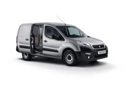 Фургоны Peugeot Partner российской сборки появились в наличии у дилеров