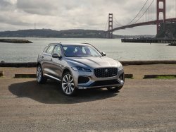 Обновлённый Jaguar F-Pace: в России от 4.442.000 руб.