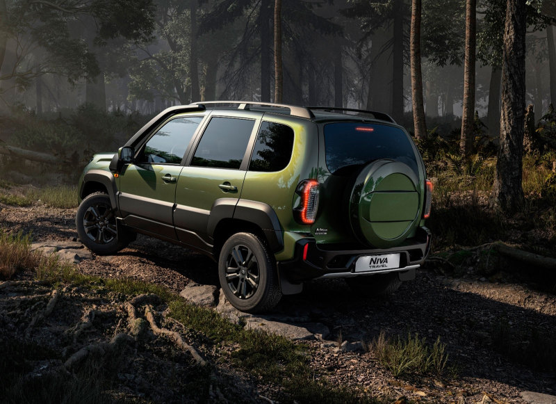 Lada Niva Travel Off-road