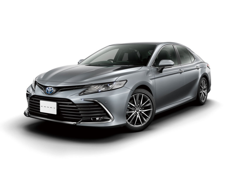 Toyota Camry обновилась в Японии
