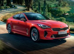 Обновлённый KIA Stinger: в России от 2.409.900 руб.