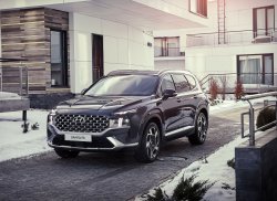Обновлённый Hyundai Santa Fe появился в России: от 3.299.000 руб.