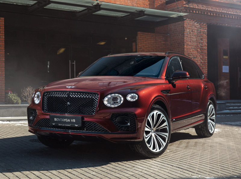 Обновлённый Bentley Bentayga появился у российских дилеров