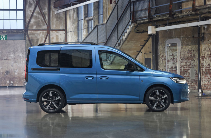 Пассажирский Volkswagen Caddy Life