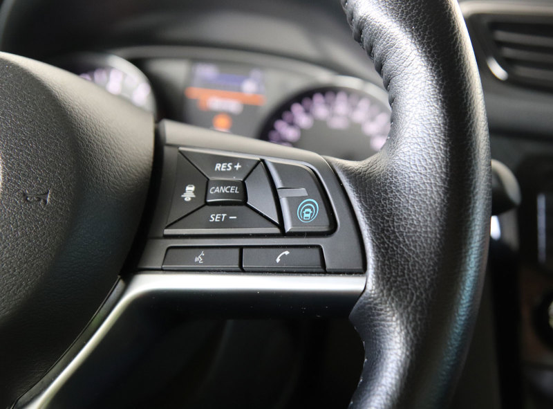 Nissan Qashqai и X-Trail с ProPILOT и Connect Services начали выпускать в Санкт-Петербурге