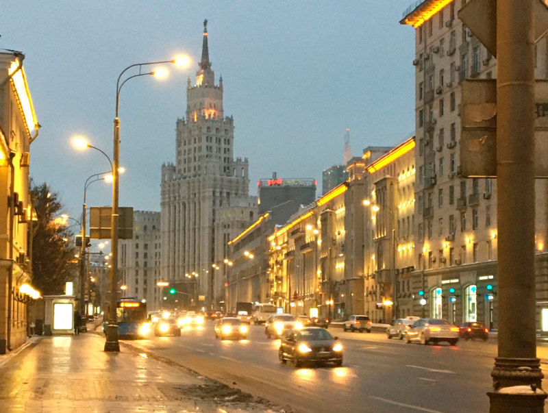 Названы самые аварийные автодороги Москвы