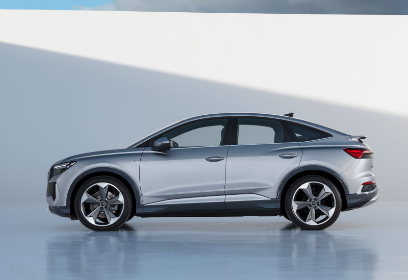 Audi Q4 Sportback 50 e-tron S line