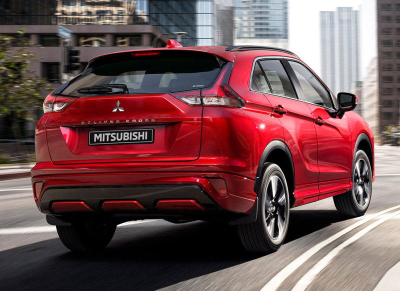 Обновлённый Mitsubishi Eclipse Cross появился у российских дилеров
