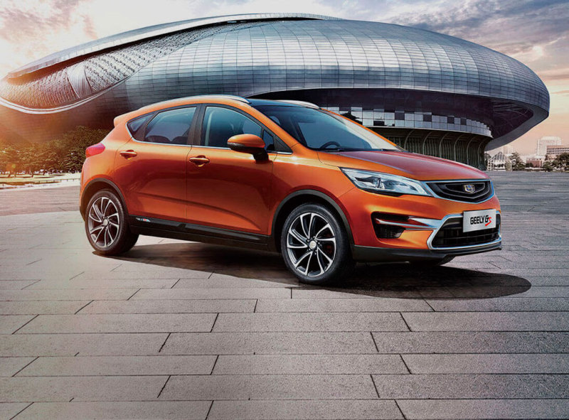Кросс-хэтчбек Geely GS вернулся на российский рынок