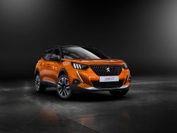 Peugeot 2008 с новой коробкой и новым двигателем появился в России