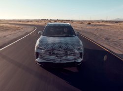 Новый Infiniti QX60 представят в июне