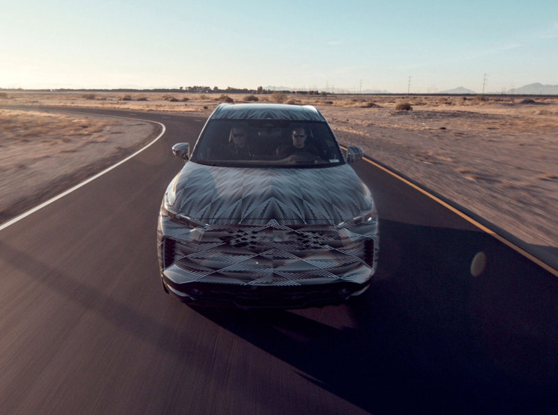 Новый Infiniti QX60 представят в июне