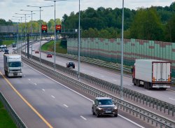 Скоростной режим на участках трассы М-11 повысили до 130 км/ч