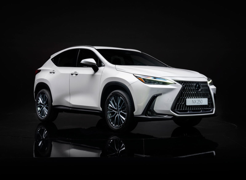 Новый Lexus NX представлен официально