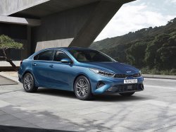 Обновлённый седан KIA Cerato в сентябре появится в России