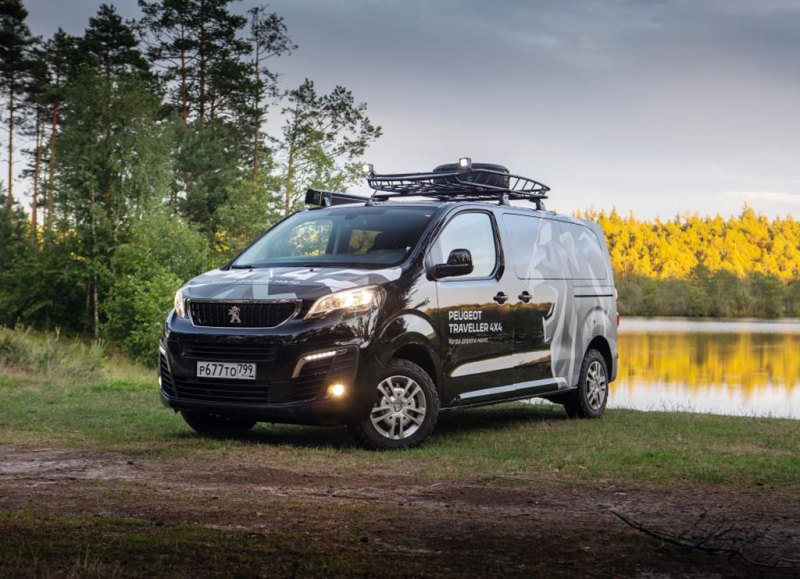 Спецверсия Peugeot Traveller для путешествий представлена в Москве