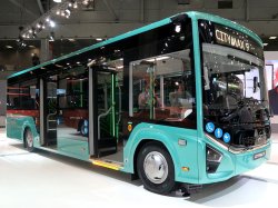 Новый городской автобус "Ситимакс 9" показали публике