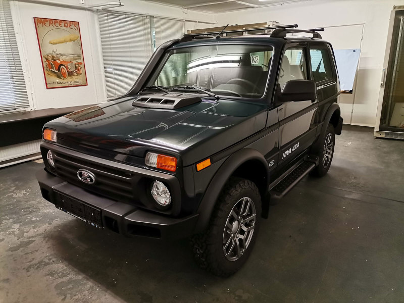 "Классическая" Lada Niva получила юбилейную версию немецкой разработки