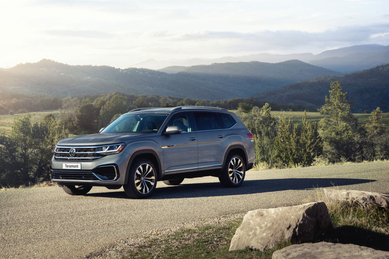 Обновлённый Volkswagen Teramont доступен для заказа: от 3.846.000 руб.