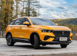FAW Bestune T77 начнут продавать в России до конца года