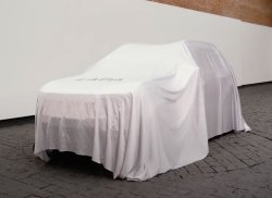 Внедорожник Lada Niva второго поколения показали "под покрывалом"