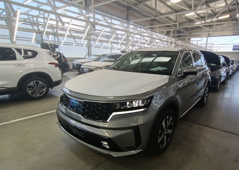 Новый Kia Sorento российской сборки начали поставлять на экспорт