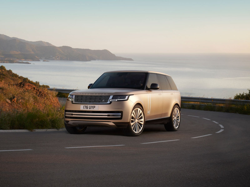 Новый Range Rover представили официально