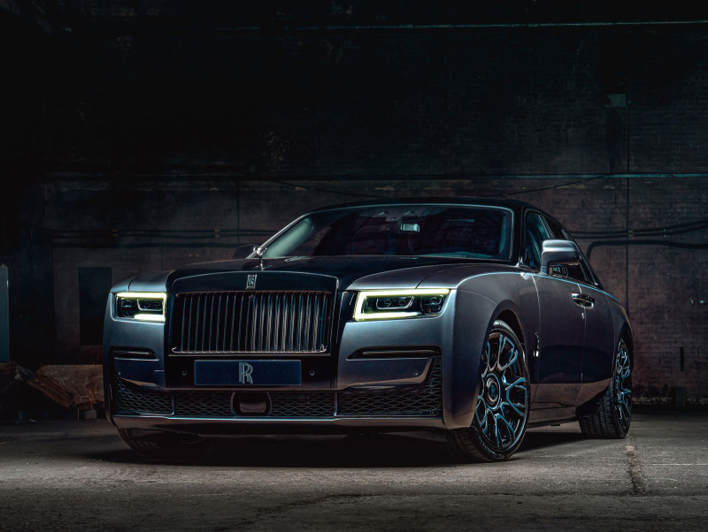 Rolls-Royce Black Badge Ghost появился в России