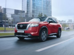 Новый Nissan Pathfinder: в России от 4.285.000 руб.